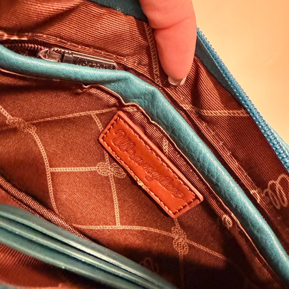 Wrangler Teal Fringe Crossbody/Wristlet Bag - Picture 9 of 10